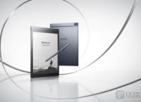 支持AI语音转写，科大讯飞发布7.8英寸智能办公本Air