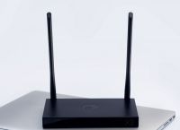 有线路由器怎么设置wifi？选对路由器上网更简单