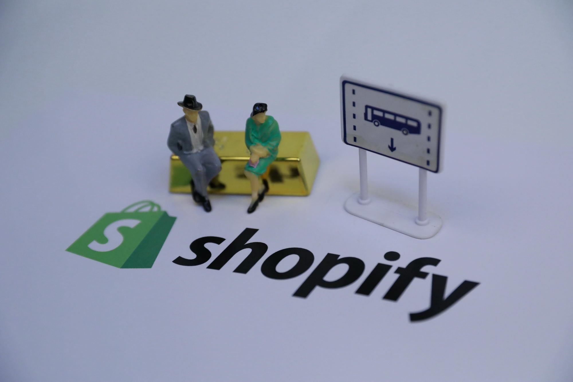 shopify域名可以更换不